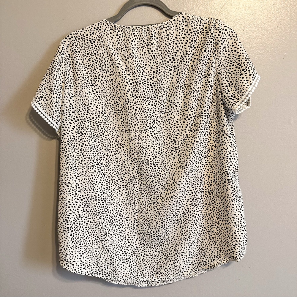 PrettyGarden Animal Print Pom Trim Blouse Size Large - Picture 6 of 6